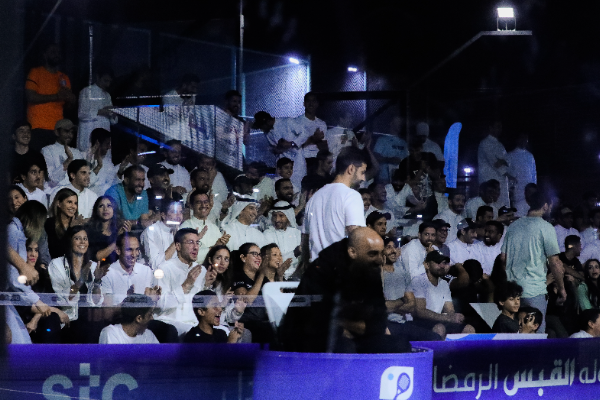 دعوة للجمهور ومحبي لعبة البادل في دولة الكويت!