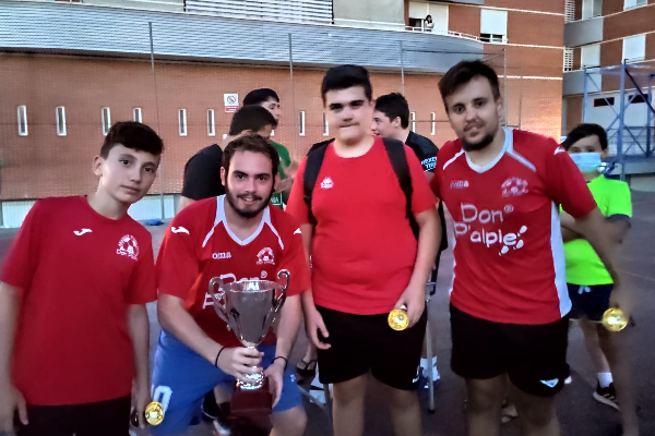 A por la defensa del Título