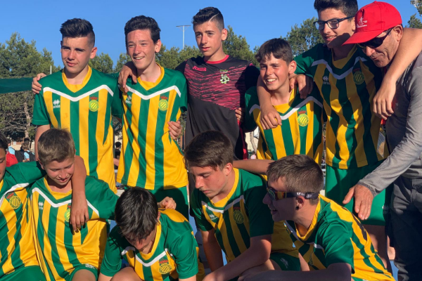 FÚTBOL SALA INFANTIL CAMPEÓN LA ALMUNIA