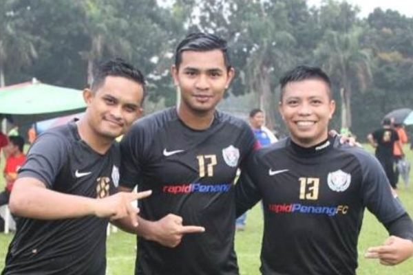 TANDA KASIH BUAT AZMI