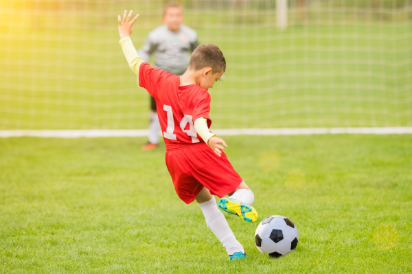 Del grupo A clasifican Valencia y Barcelona
